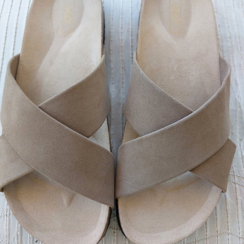 Only sandals with anatomical insole, beige, like new