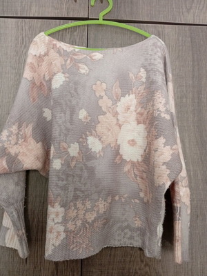 Knit sweater like new with earthy tones, size S