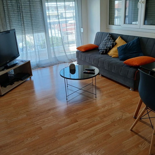 Student Furniture Set like new with sofa bed, metal bed, table and chairs