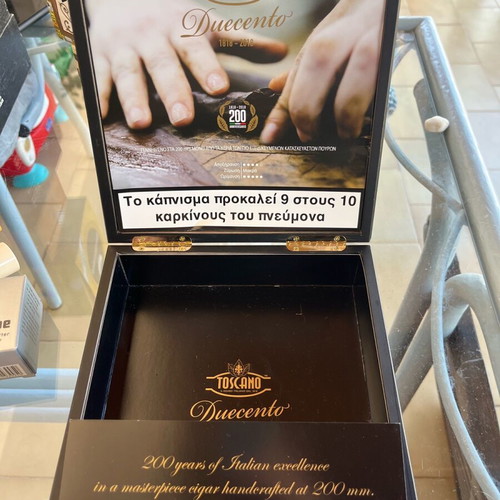 Collectible Toscano Duecento Italian cigar box like new for 200 years company