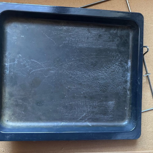Old baking tray used