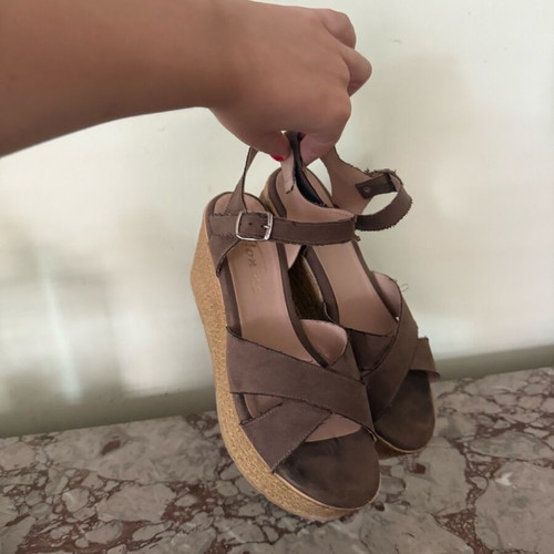 Women's Espadrille Platform Sandals size 39 like new, brown