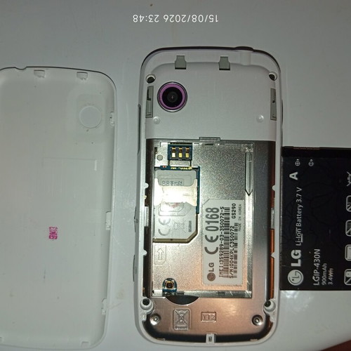LG GS290 Cookie Fresh touchscreen mobile phone