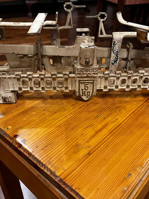 Grocer's Scale Antique Used