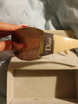 Dior vintage beige sunglasses new