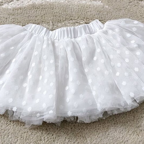 Baby skirt 6-9 months like new
