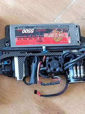 Yokomo BD7 1/10 RC car like new, ready for track with 13.5T motor