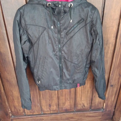 3Guys Windbreaker Jacket Size S Like New Black Pink