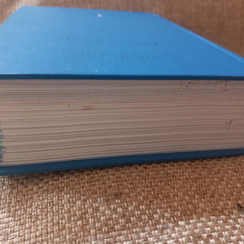 Piping Equipment book used, English-French