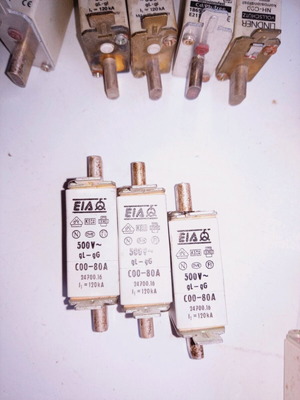 Tyco large fuses used