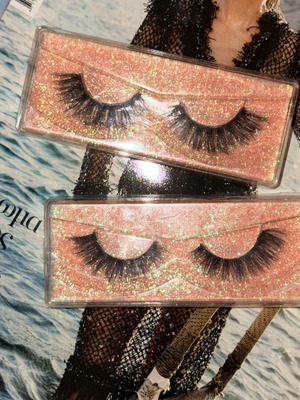 Eyelashes new, pair for makeup