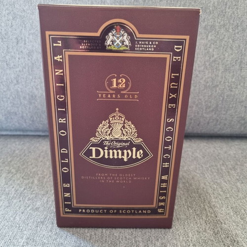 Dimple 12 Years Old De Luxe Scotch Whisky 75cl new, vintage collectible