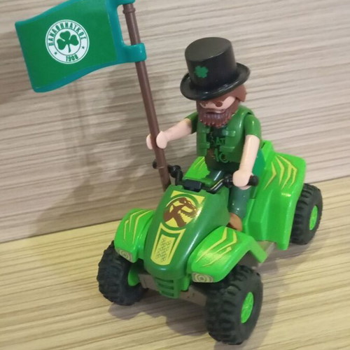 Playmobil fan of Panathinaikos on quadbike like new with team flag