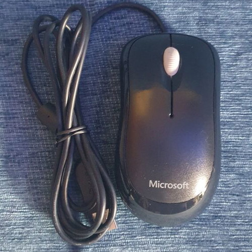 Microsoft Basic Optical Mouse v2.0 USB like new