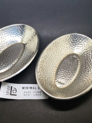 Lambidis oval hammered silver-plated bowls set used