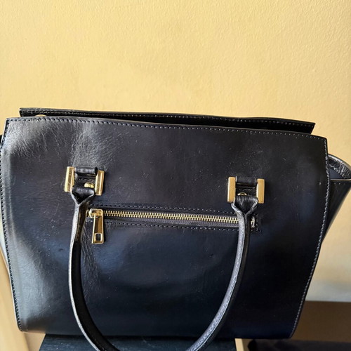 Adonio Adriano women's black handbag like new