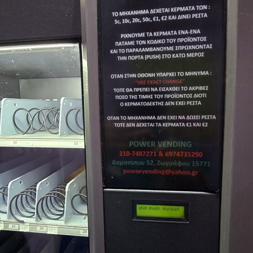 Vending machine 33-slot refrigerator used for drinks and snacks