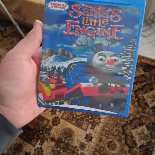 Thomas and Friends Santa's Little Engine DVD like new in English