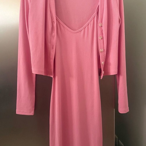 Dress and cardigan pink like new