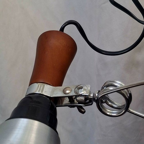 Ikea K0001 klemspot used with E27 fitting and cord