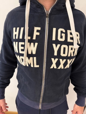 Tommy Hilfiger sweatshirt blue size Small like new