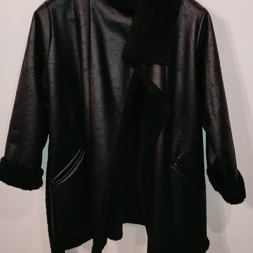 Mouton-style women's coat like new Leben Fashion