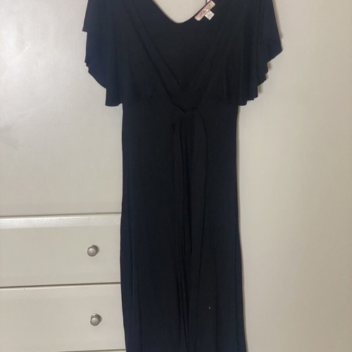 Lux USA black elegant dress Small with romantic sleeves and belt