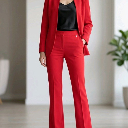 Enzzo women's suit set like new, red