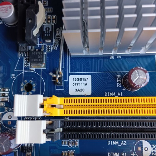 BCM RX45Q Industrial Motherboard Socket LGA 775 Micro-ATX like new