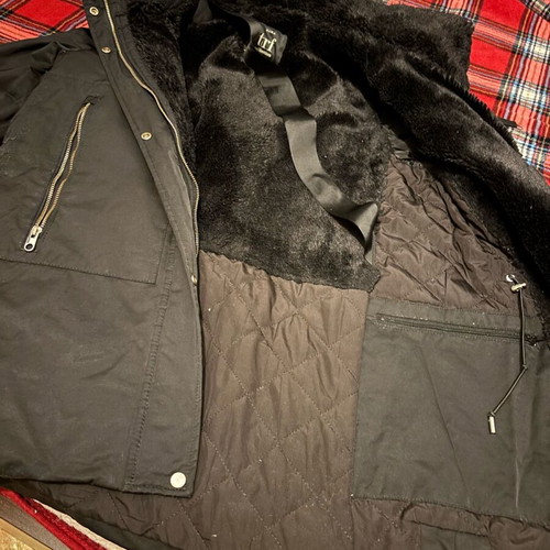 Zara jacket used with fur black, size S