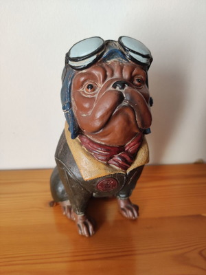 Bulldog Pilot Bust Decorative Figurine like new, retro style