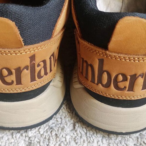 Timberland Sprint Trekker Chukka boots like new, size 40