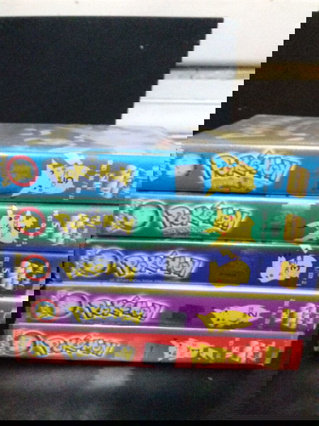 (5) VHS Pokemon