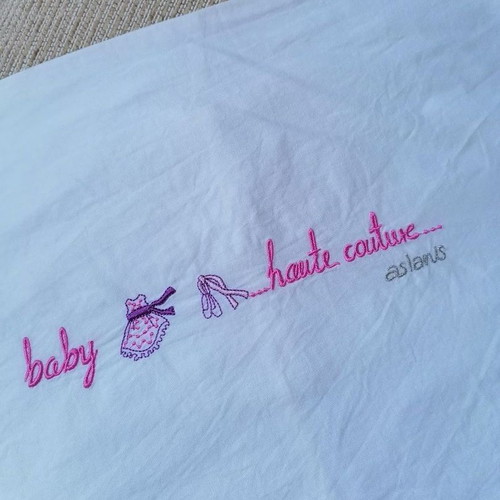 Aslanis baby pillowcase with embroidery like new, cotton 30x50 cm