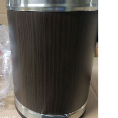 Stainless steel trash can new with basket