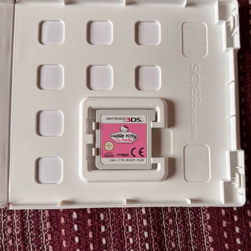 Hello Kitty Happy Happy Family Nintendo 3DS used game