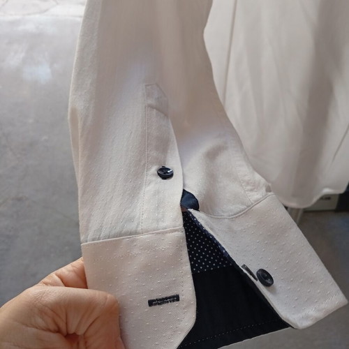 CND shirt white XXL like new