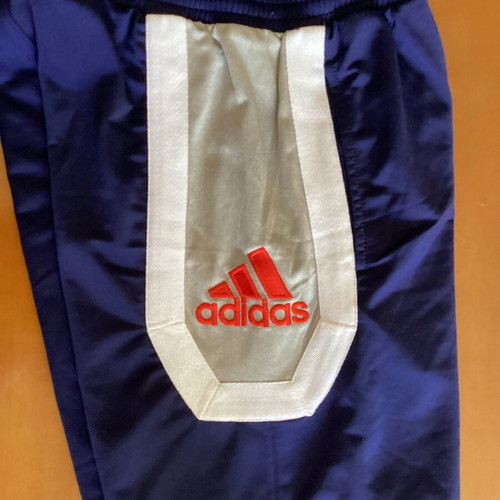 Adidas men's shorts new, size S, blue with pockets