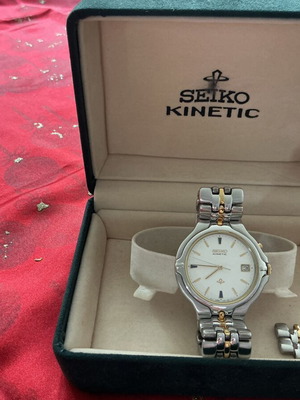 Seiko Kinetic 5M42-0A60 vintage ρολόι, δίχρωμο ασημί και χρυσό