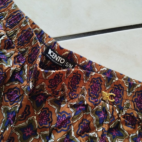 Boho summer shorts, like new, multicolor brown