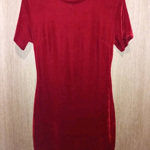 Velvet red dress new, one size, short sleeve