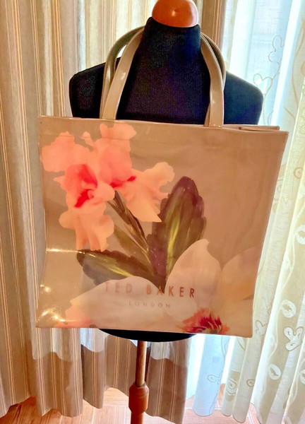 Τσάντα Ted Baker Γκρι Ροζ PVC.