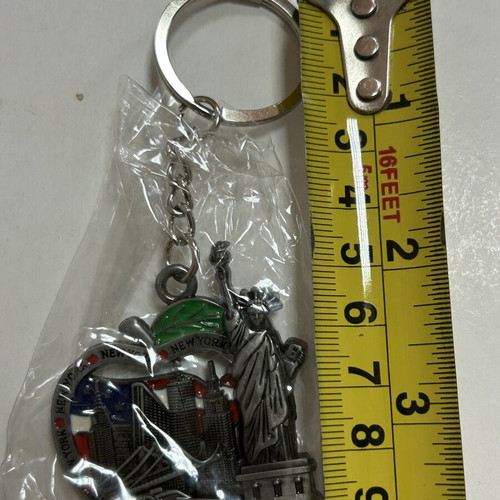 Metal New York keychain new, blue and multicolor