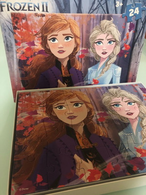 Frozen 2 puzzles like new, pack of 2 children's 24-piece sets