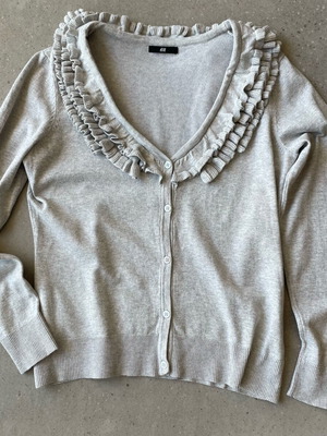 H&M women's cardigan gray like new, size M