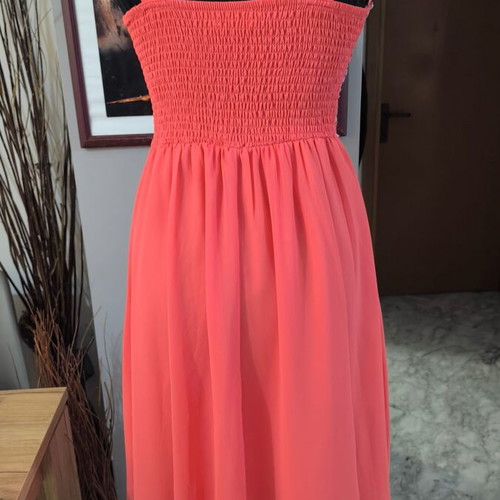 Eva & Lola Evening Dress coral, like new, gift silver sandals