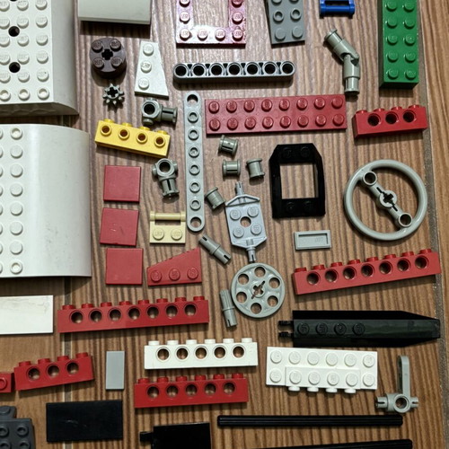Vintage Lego Technic parts used, pack of 110