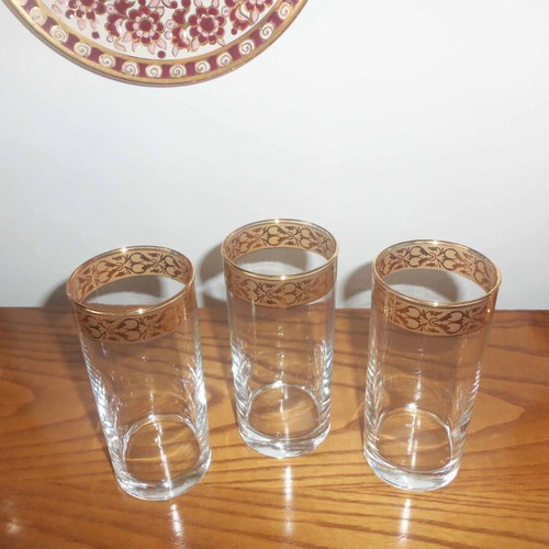 Water glasses used, set of 3, hand-blown glass with gold rim 6x14 cm