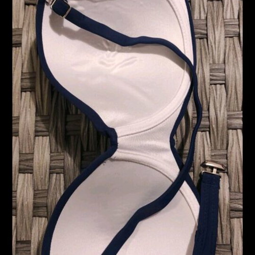 Bikini top blue like new, size XL, cup D, one strap