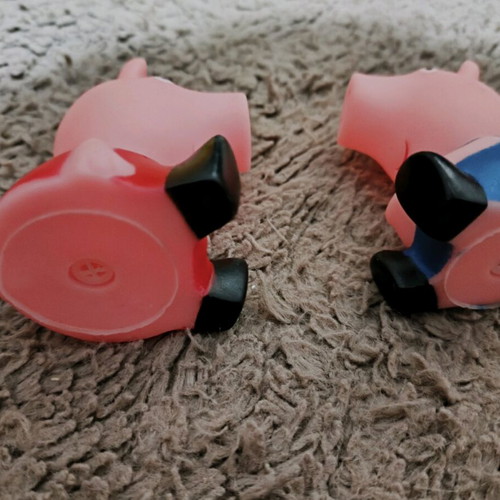 Peppa Pig and George plastic toys like new